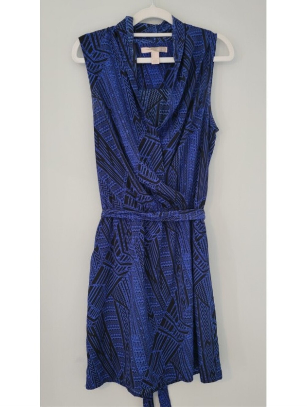 Forever 21 Women's Mock Neck Sleeveless Dress